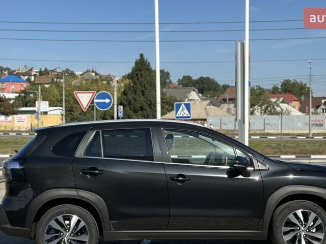 Сузуки S-Cross, объемом двигателя 1.37 л и пробегом 0 тыс. км за 29231 $, фото 5 на Automoto.ua