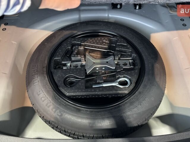 Сузуки S-Cross, объемом двигателя 1.37 л и пробегом 0 тыс. км за 27945 $, фото 40 на Automoto.ua