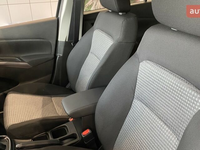 Сузукі S-Cross, об'ємом двигуна 1.37 л та пробігом 0 тис. км за 25012 $, фото 14 на Automoto.ua