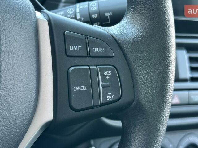 Сузуки S-Cross, объемом двигателя 1.37 л и пробегом 0 тыс. км за 24708 $, фото 15 на Automoto.ua