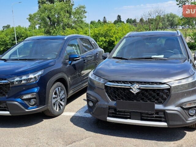 Сузуки S-Cross, объемом двигателя 1.37 л и пробегом 0 тыс. км за 29827 $, фото 3 на Automoto.ua