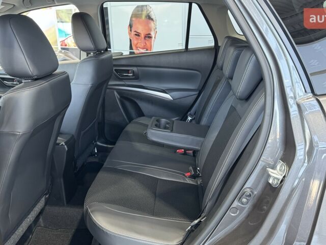 Сузуки S-Cross, объемом двигателя 1.37 л и пробегом 0 тыс. км за 27945 $, фото 27 на Automoto.ua