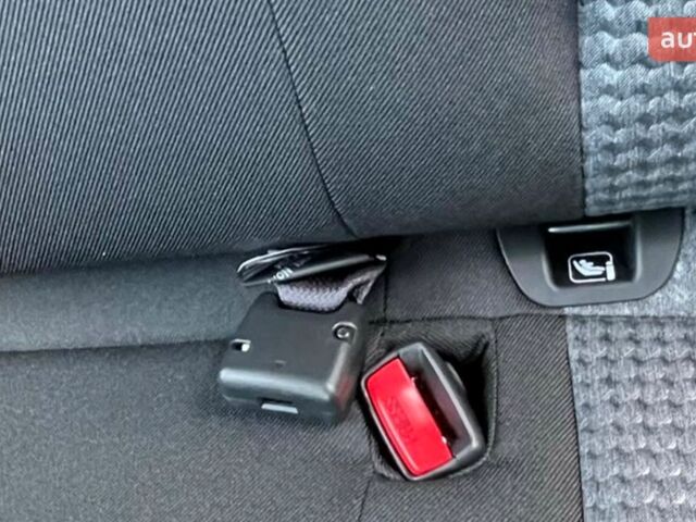 Сузукі S-Cross, об'ємом двигуна 1.37 л та пробігом 0 тис. км за 23073 $, фото 36 на Automoto.ua