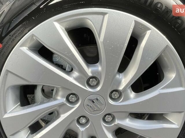 купити нове авто Сузукі S-Cross 2025 року від офіційного дилера Альфа-М Плюс Suzuki Сузукі фото