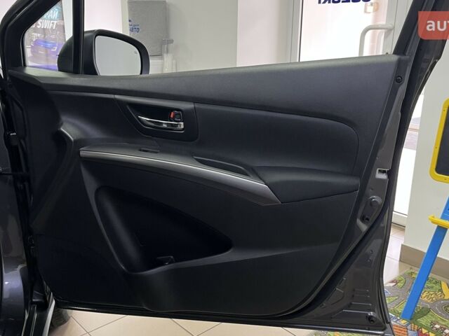 купить новое авто Сузуки S-Cross 2025 года от официального дилера Автоцентр AUTO.RIA Сузуки фото