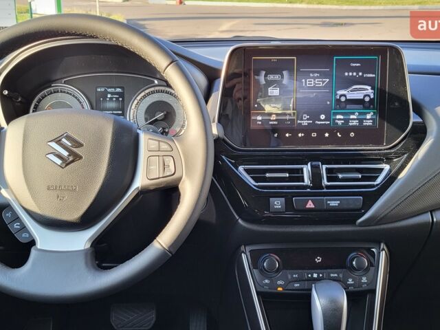 Сузуки S-Cross, объемом двигателя 1.37 л и пробегом 0 тыс. км за 27888 $, фото 16 на Automoto.ua