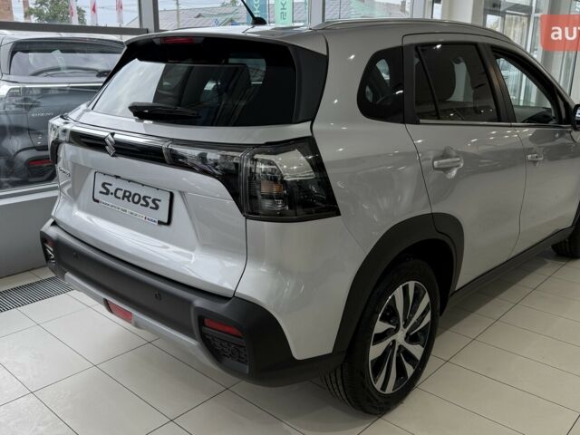 Сузуки S-Cross, объемом двигателя 1.37 л и пробегом 0 тыс. км за 27989 $, фото 3 на Automoto.ua