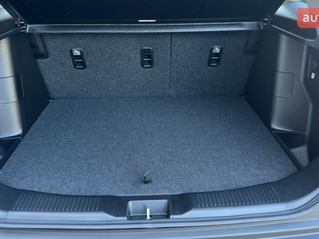 Сузуки S-Cross, объемом двигателя 1.37 л и пробегом 0 тыс. км за 24708 $, фото 40 на Automoto.ua