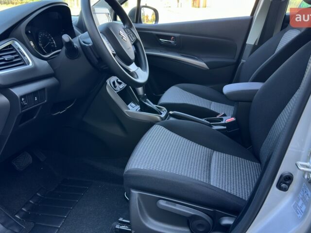 Сузуки S-Cross, объемом двигателя 1.37 л и пробегом 0 тыс. км за 24708 $, фото 20 на Automoto.ua