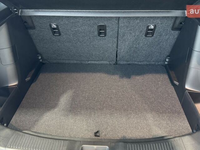 Сузуки S-Cross, объемом двигателя 1.37 л и пробегом 0 тыс. км за 27945 $, фото 42 на Automoto.ua