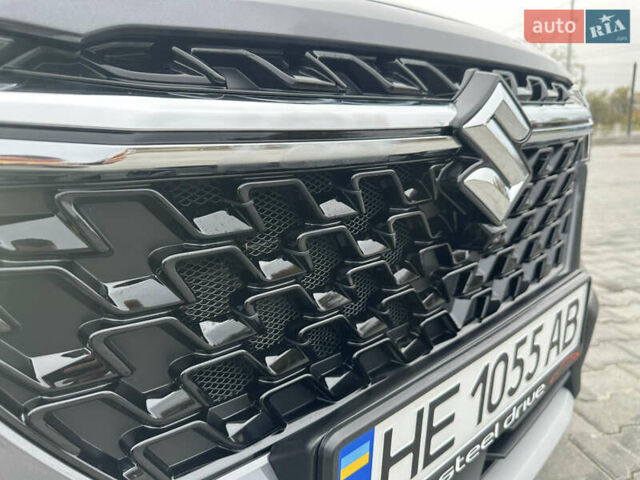 Серый Сузуки S-Cross, объемом двигателя 1.37 л и пробегом 20 тыс. км за 23900 $, фото 19 на Automoto.ua