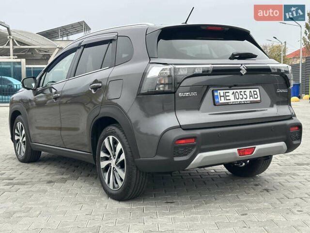 Серый Сузуки S-Cross, объемом двигателя 1.37 л и пробегом 20 тыс. км за 23900 $, фото 10 на Automoto.ua