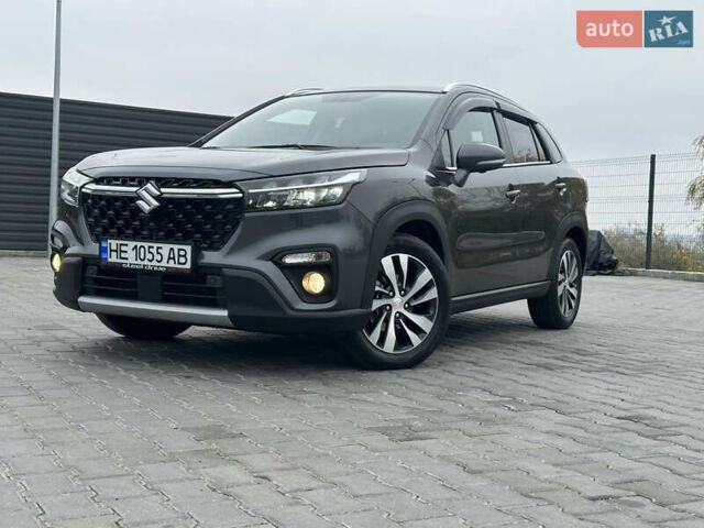 Серый Сузуки S-Cross, объемом двигателя 1.37 л и пробегом 20 тыс. км за 23900 $, фото 13 на Automoto.ua