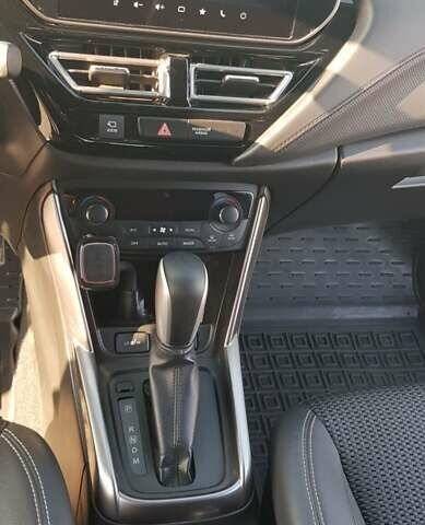 Серый Сузуки S-Cross, объемом двигателя 1.37 л и пробегом 40 тыс. км за 25500 $, фото 4 на Automoto.ua