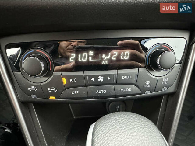 Серый Сузуки S-Cross, объемом двигателя 1.37 л и пробегом 20 тыс. км за 23900 $, фото 47 на Automoto.ua