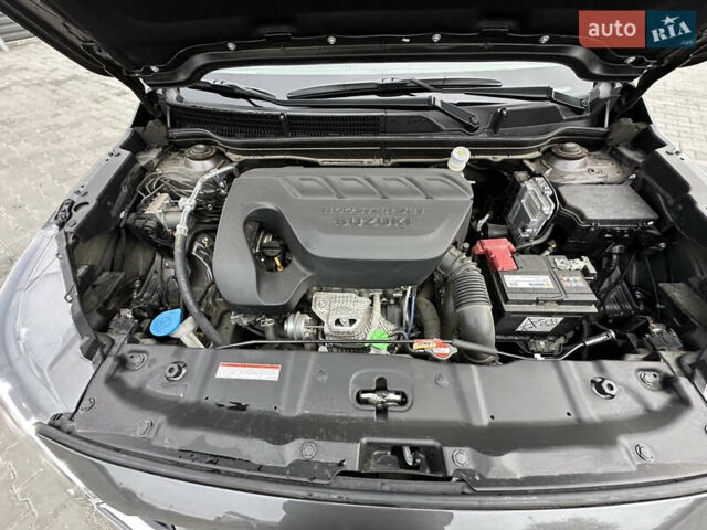 Серый Сузуки S-Cross, объемом двигателя 1.37 л и пробегом 20 тыс. км за 23900 $, фото 42 на Automoto.ua