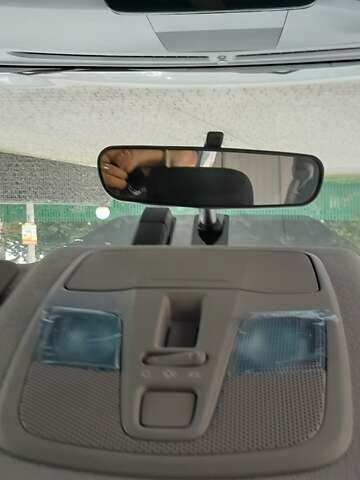 Сузуки S-Cross 2024 в Ивано-Франковске на Automoto.ua Серый Сузуки S-Cross, объемом двигателя 1.37 л и пробегом 4 тыс. км за 23929 $, фото 11 на Automoto.ua