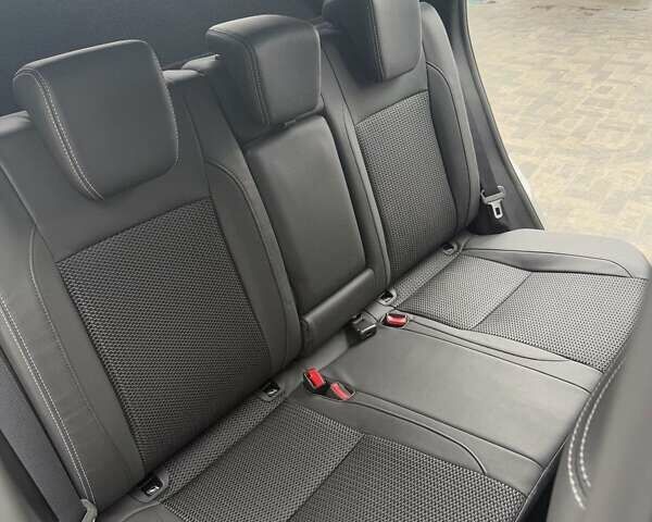 Сірий Сузукі S-Cross, об'ємом двигуна 1.37 л та пробігом 3 тис. км за 25999 $, фото 11 на Automoto.ua