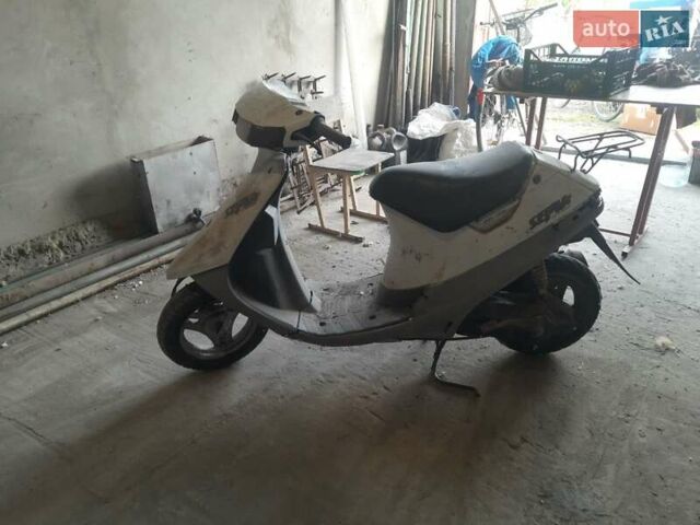 Белый Сузуки Sepia 50, объемом двигателя 0.05 л и пробегом 15 тыс. км за 200 $, фото 1 на Automoto.ua