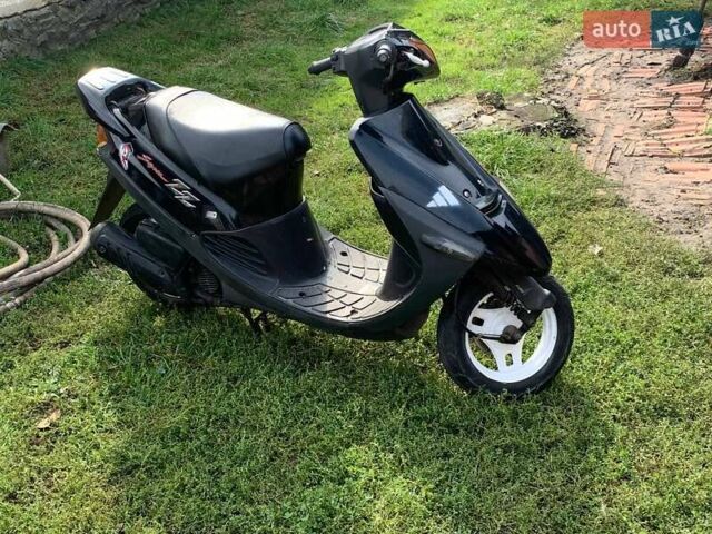 Черный Сузуки Sepia 50, объемом двигателя 0.05 л и пробегом 5 тыс. км за 313 $, фото 2 на Automoto.ua