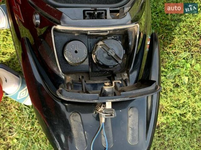 Черный Сузуки Sepia 50, объемом двигателя 0.05 л и пробегом 5 тыс. км за 313 $, фото 9 на Automoto.ua