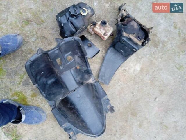 Сузуки Sepia 50, объемом двигателя 0 л и пробегом 0 тыс. км за 2000 $, фото 2 на Automoto.ua