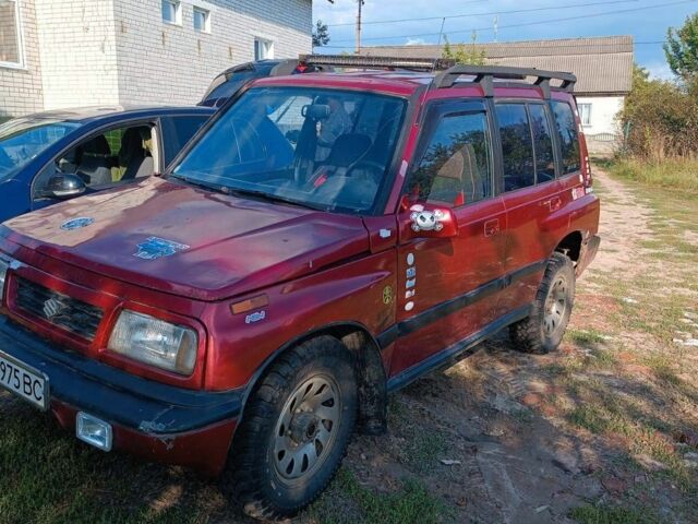 Червоний Сузукі Sidekick, об'ємом двигуна 1.6 л та пробігом 300 тис. км за 3000 $, фото 3 на Automoto.ua