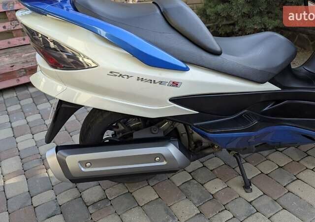 Белый Сузуки Skywave 250, объемом двигателя 0.25 л и пробегом 43 тыс. км за 2700 $, фото 24 на Automoto.ua