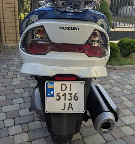 Белый Сузуки Skywave 250, объемом двигателя 0.25 л и пробегом 43 тыс. км за 2700 $, фото 28 на Automoto.ua
