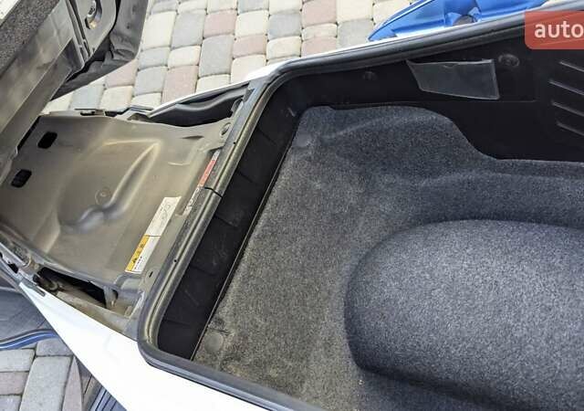 Белый Сузуки Skywave 250, объемом двигателя 0.25 л и пробегом 43 тыс. км за 2700 $, фото 8 на Automoto.ua