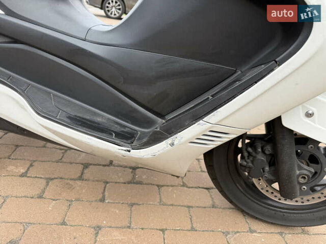 Белый Сузуки Skywave 250, объемом двигателя 0.25 л и пробегом 28 тыс. км за 2500 $, фото 8 на Automoto.ua