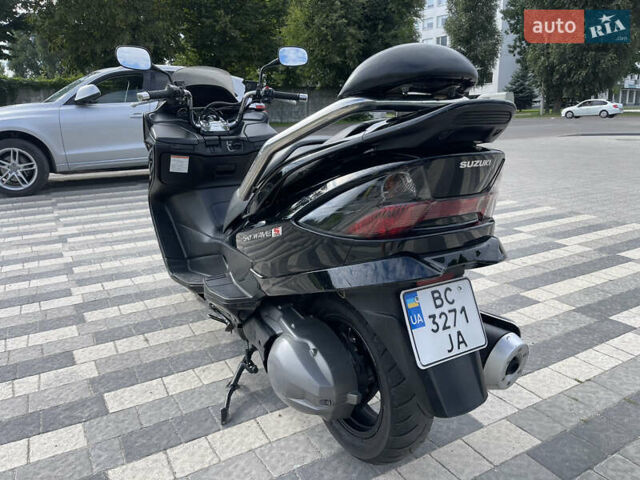 Черный Сузуки Skywave 250, объемом двигателя 0.25 л и пробегом 27 тыс. км за 2649 $, фото 6 на Automoto.ua