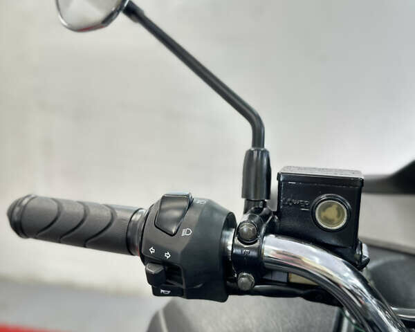 Черный Сузуки Skywave 250, объемом двигателя 0.25 л и пробегом 23 тыс. км за 2200 $, фото 21 на Automoto.ua