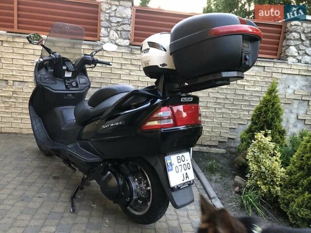 Черный Сузуки Skywave 250, объемом двигателя 0.25 л и пробегом 49 тыс. км за 1750 $, фото 12 на Automoto.ua