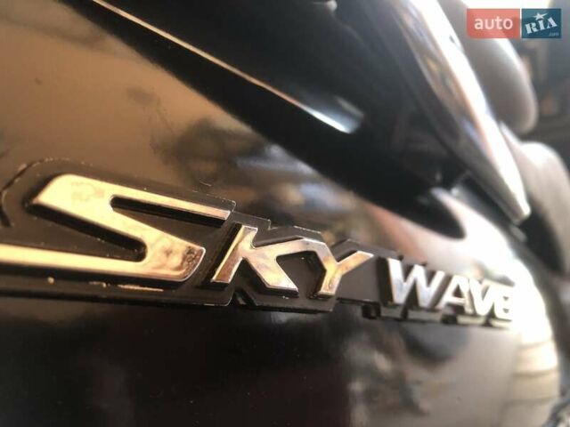 Черный Сузуки Skywave 250, объемом двигателя 0.25 л и пробегом 49 тыс. км за 1750 $, фото 8 на Automoto.ua