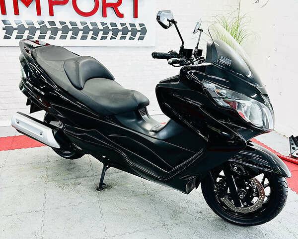 Черный Сузуки Skywave 250, объемом двигателя 0.25 л и пробегом 23 тыс. км за 2200 $, фото 32 на Automoto.ua