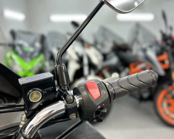 Черный Сузуки Skywave 250, объемом двигателя 0.25 л и пробегом 23 тыс. км за 2200 $, фото 20 на Automoto.ua