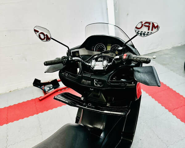 Черный Сузуки Skywave 250, объемом двигателя 0.25 л и пробегом 23 тыс. км за 2200 $, фото 27 на Automoto.ua