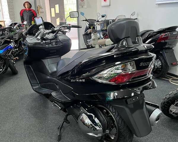 Черный Сузуки Skywave 250, объемом двигателя 0 л и пробегом 10 тыс. км за 2700 $, фото 14 на Automoto.ua