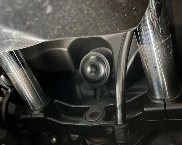 Черный Сузуки Skywave 250, объемом двигателя 0 л и пробегом 10 тыс. км за 2700 $, фото 4 на Automoto.ua