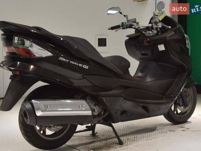 Чорний Сузукі Skywave 250, об'ємом двигуна 0.25 л та пробігом 29 тис. км за 2400 $, фото 4 на Automoto.ua