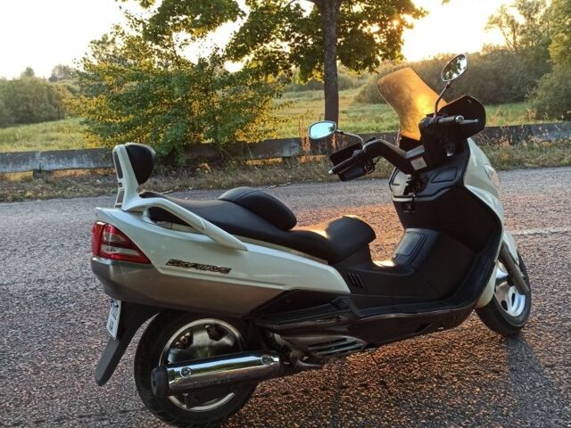 Сузукі Skywave 250, об'ємом двигуна 0.25 л та пробігом 0 тис. км за 1300 $, фото 5 на Automoto.ua