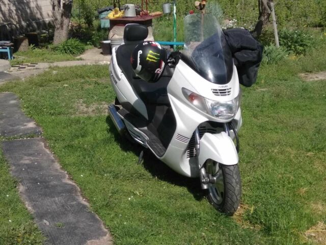 Сузуки Skywave 250, объемом двигателя 0.25 л и пробегом 0 тыс. км за 1550 $, фото 3 на Automoto.ua