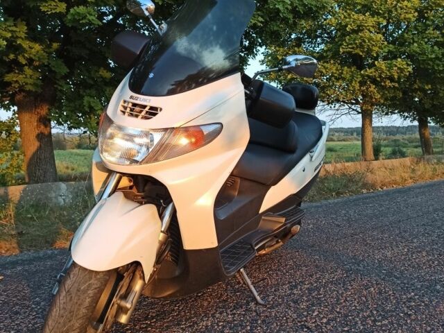 Сузукі Skywave 250, об'ємом двигуна 0.25 л та пробігом 0 тис. км за 1300 $, фото 2 на Automoto.ua