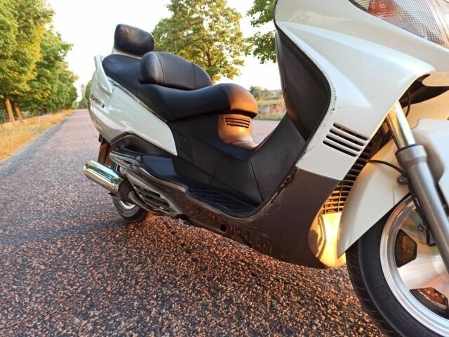 Сузукі Skywave 250, об'ємом двигуна 0.25 л та пробігом 0 тис. км за 1300 $, фото 7 на Automoto.ua