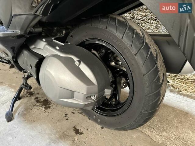 Сузуки Skywave 250, объемом двигателя 0 л и пробегом 1 тыс. км за 2800 $, фото 7 на Automoto.ua