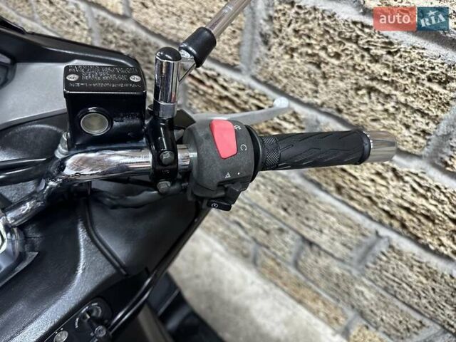 Сузуки Skywave 250, объемом двигателя 0 л и пробегом 26 тыс. км за 2150 $, фото 5 на Automoto.ua