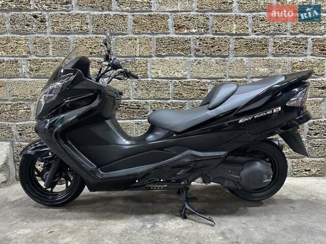 Сузуки Skywave 250, объемом двигателя 0 л и пробегом 12 тыс. км за 2300 $, фото 3 на Automoto.ua
