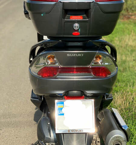 Серый Сузуки Skywave 250, объемом двигателя 0.25 л и пробегом 64 тыс. км за 2500 $, фото 10 на Automoto.ua