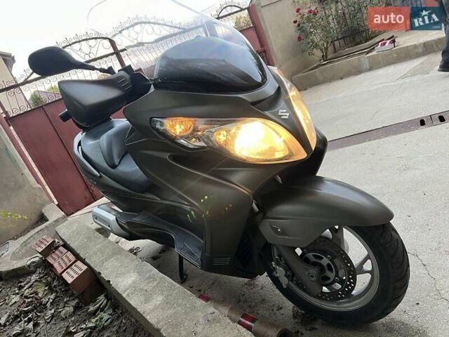 Серый Сузуки Skywave 250, объемом двигателя 0 л и пробегом 36 тыс. км за 2400 $, фото 4 на Automoto.ua